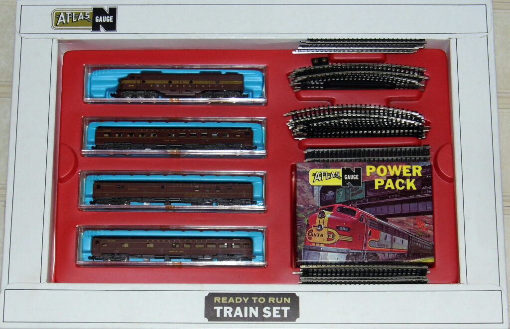 Vintage Alas N scale in its original packaging
