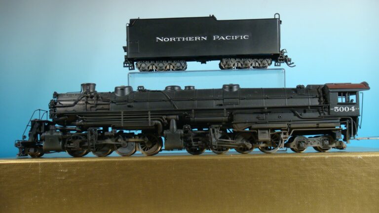 Bachmann 5004 Northern Pacific 4-6-0 steam locomotive